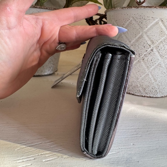 Kenneth Cole Reaction Metallic Gray and Pink Clutch - Picture 4 of 6